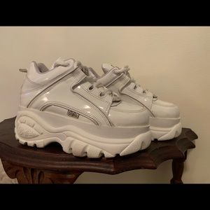 Buffalo London Platform Sneakers